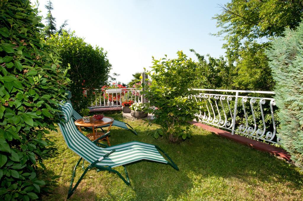 Bed & Breakfast Villa Klara Ичичи Экстерьер фото