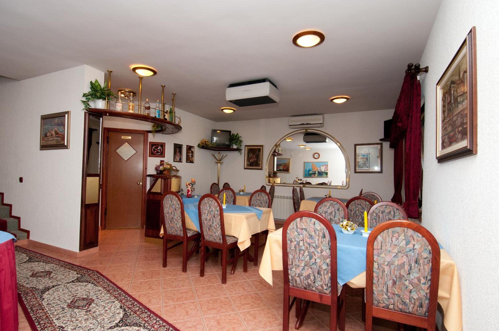 Bed & Breakfast Villa Klara Ичичи Экстерьер фото