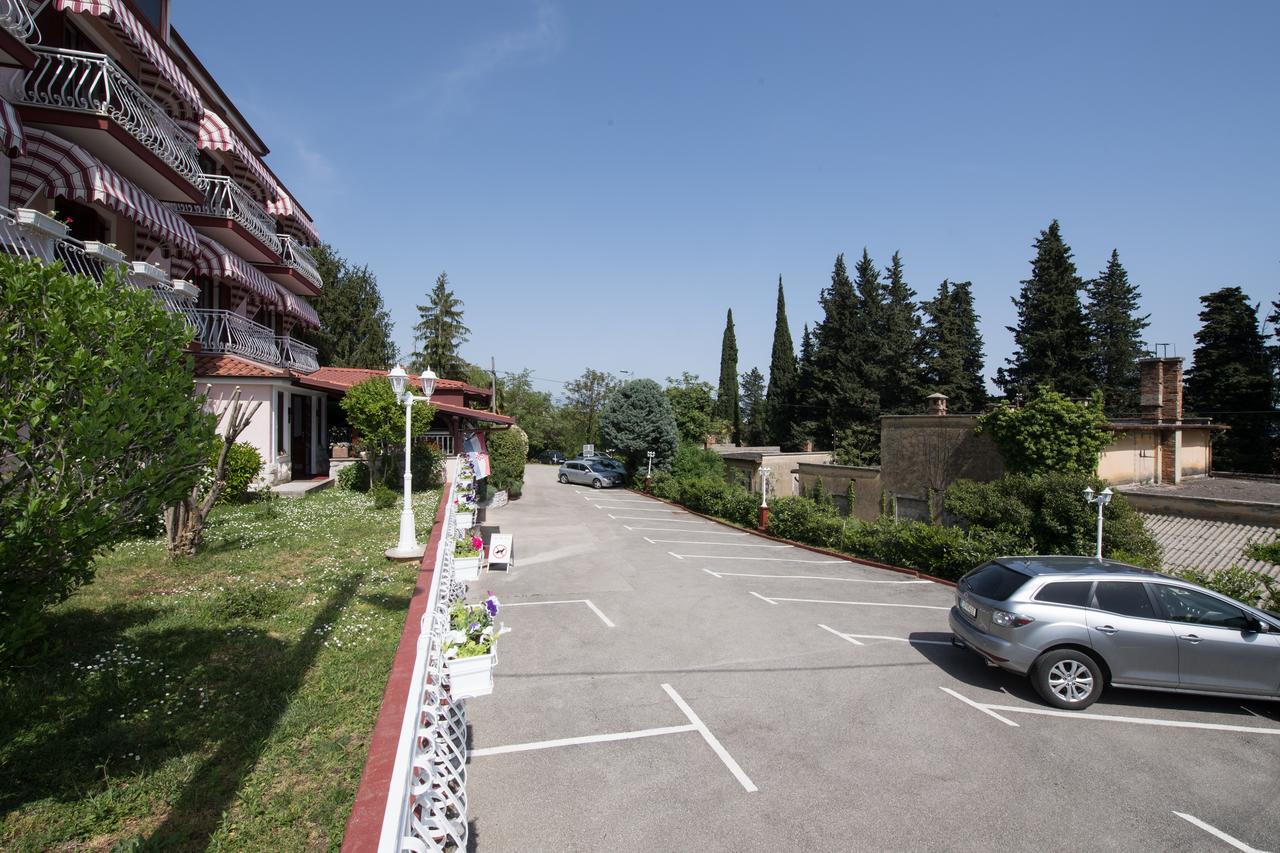 Bed & Breakfast Villa Klara Ичичи Экстерьер фото